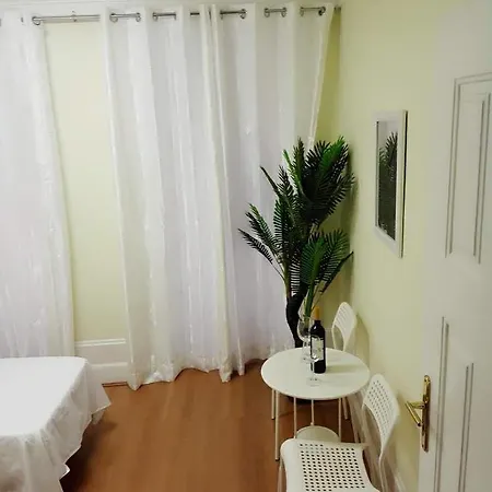 Hostal Apartamento Na Baixa *
